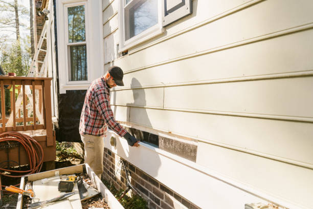 Top rated local Emergency Siding Repair specialists in Richmond, IL